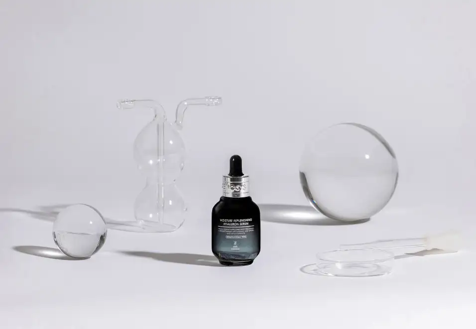 MOISTURE REPLENISHING HYALURON SERUM